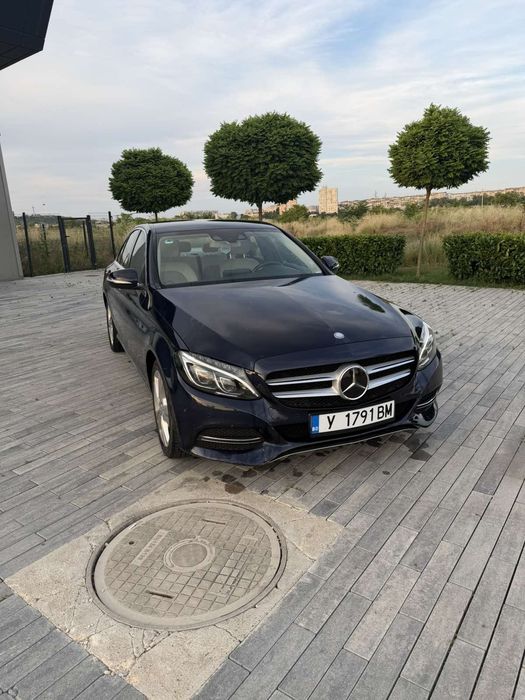 Mercedes benz C220d w205