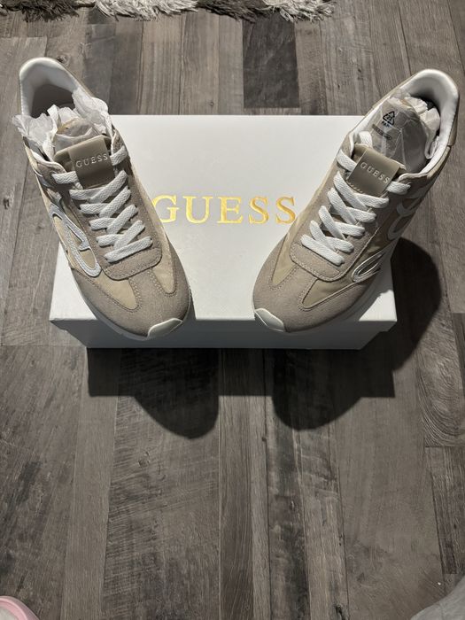 Дамски маратонки Guess