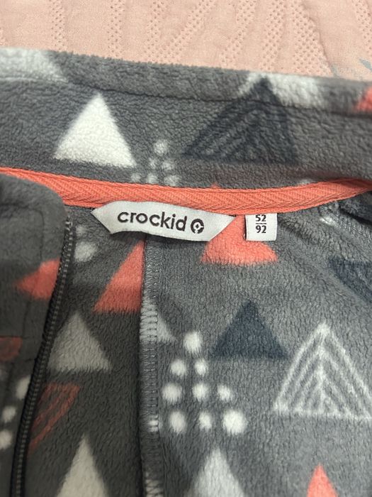 Продам комбинезоны фирмы crockid