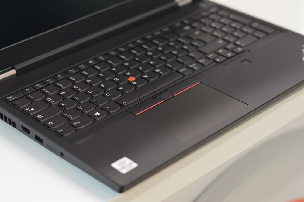 Lenovo ThinkPad P15 - Gen 1 - Intel Core i7-10850H / 32GB RAM / 512GB SSD / RTX 3000 / 12 месеца гаранция!