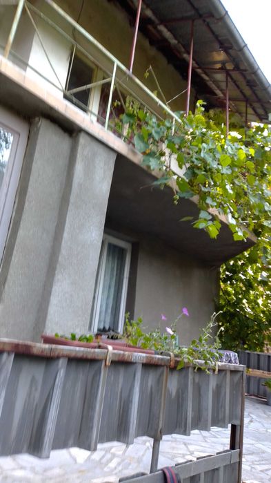 Продава се Къща в София, Красно село - 100 кв.м за 1600 €/кв.м - Снимка #3