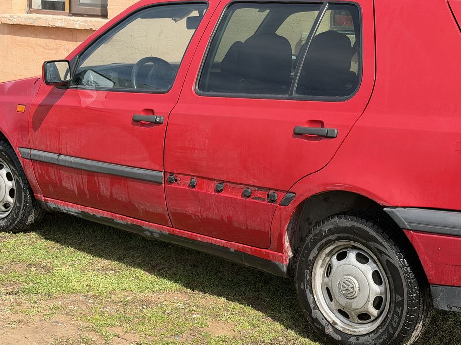 Гольф 3 (1 млн тг)