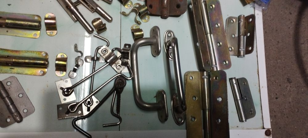 Продам строительная фурнитура