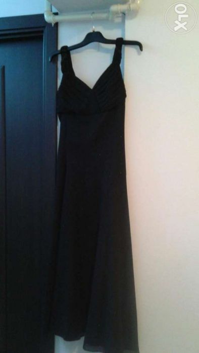 Rochie neagra gala
