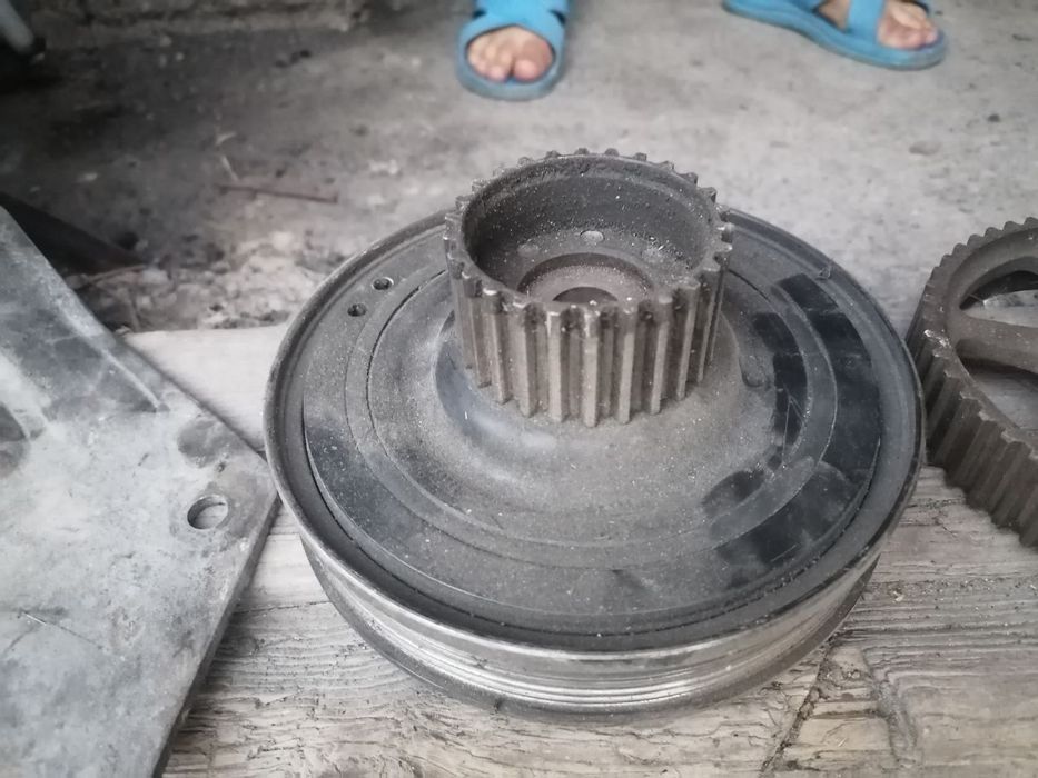 Продам запчасти  на автомашину ауди А6
