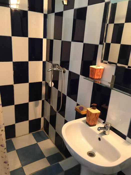 Militari, Apusului regim hotelier