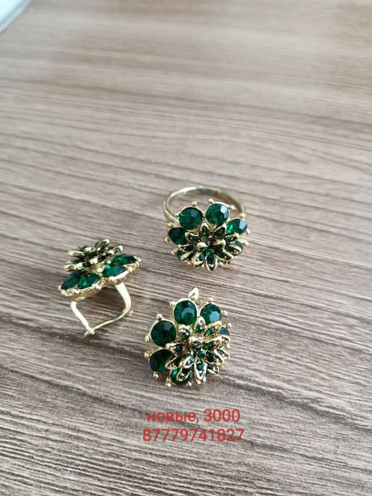 Продам украшения