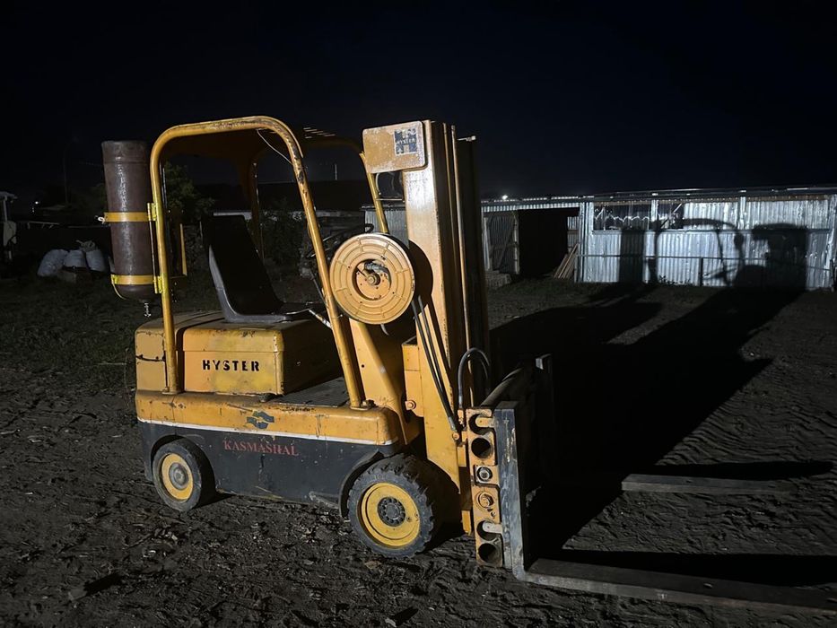 Кара, вилочный погрузчик американский продам