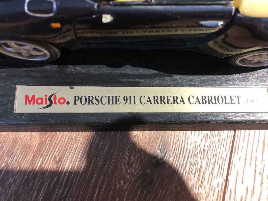 Колекционерско Porsche 911 Carrera Cabriolet