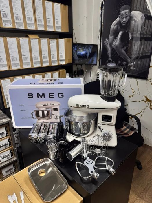 Smeg комбайн 9 в