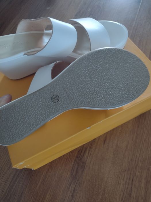 Haine și încălțăminte dama o singura data purtate