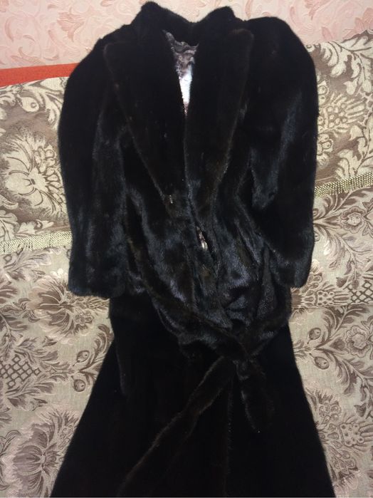 Продам итальянскую шубу
