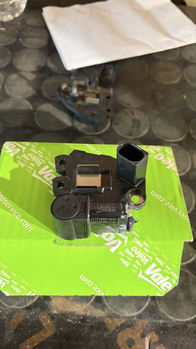 Реле регулатор за БМВ