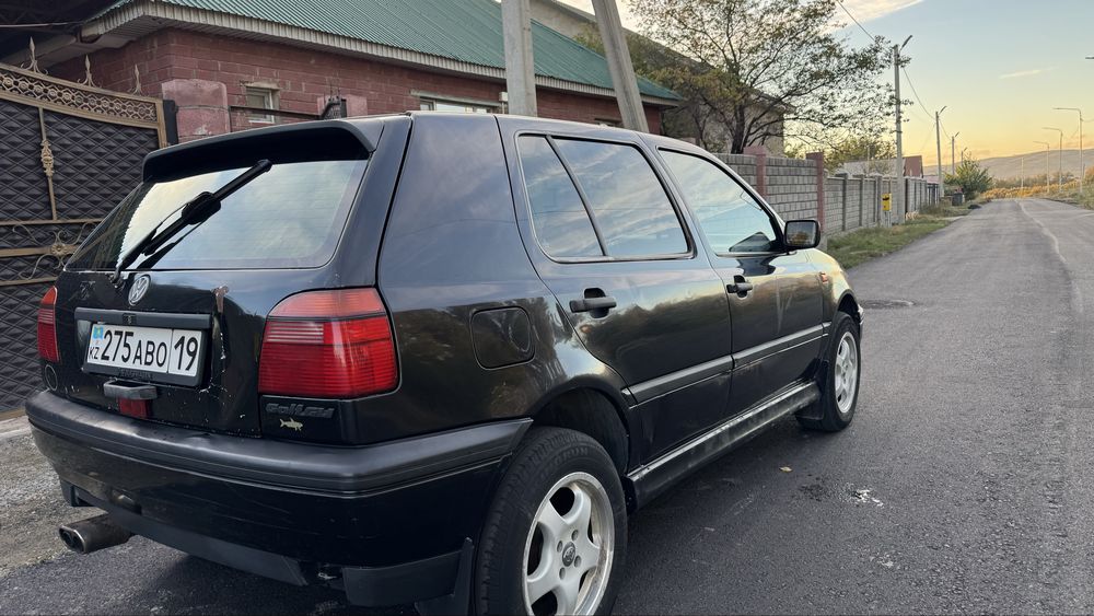 Volkswagen голф 3