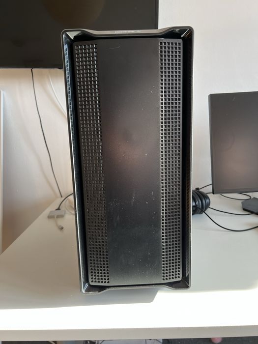 Pc gaming AMD RX 6650 XT, AMD Ryzen 5 7600X, 16GB RAM DDR5 + tastatura si mouse