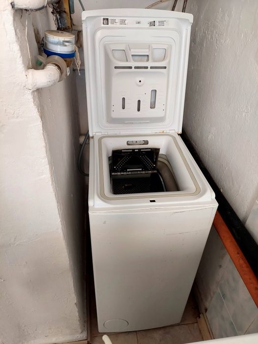 Пералня Whirlpool