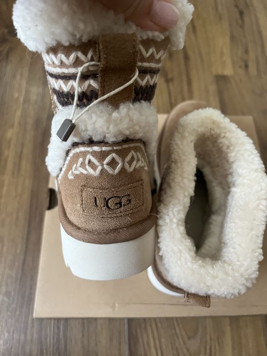Ugg piele intoarsa