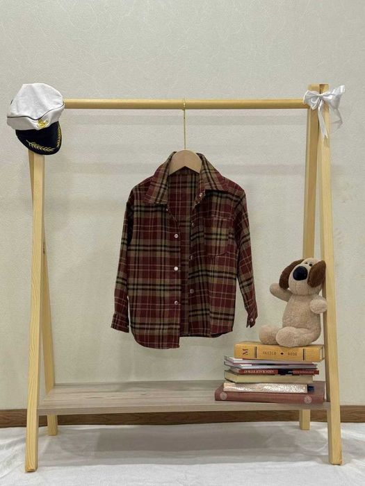 Напольная вешалка для детской одежды