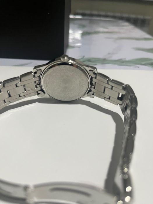 Продам часы Bulova