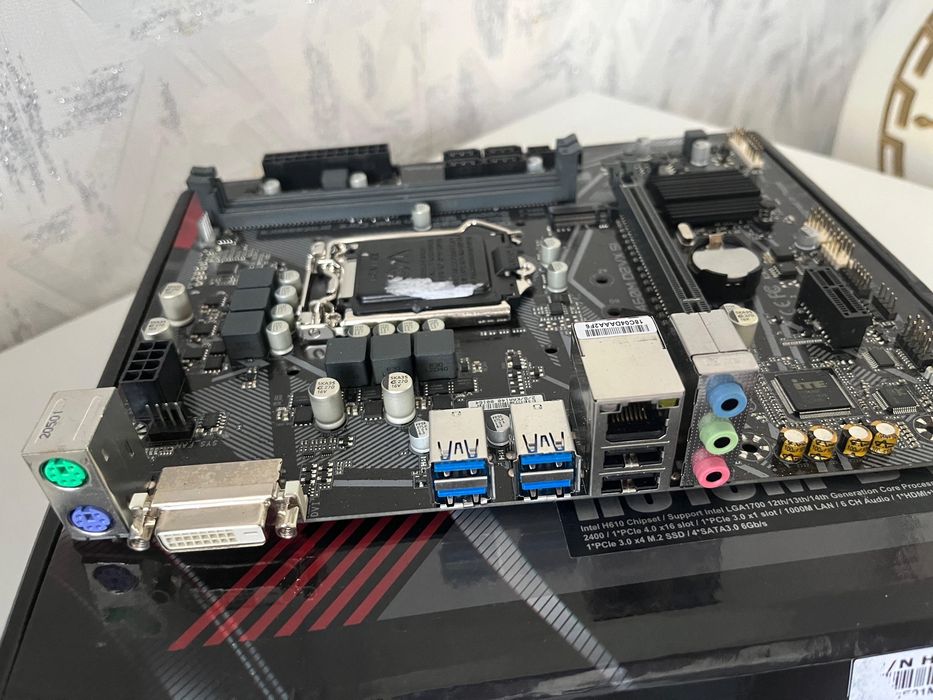 Материнская плата Lga 1200 новая