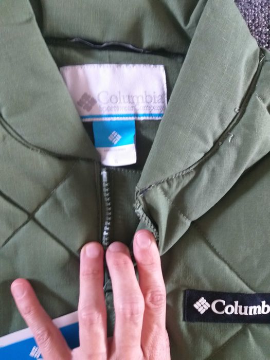 COLUMBIA - страхотен мъжки елек НОВ размер - S