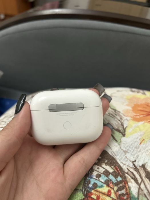 AirPods pro оригинал
