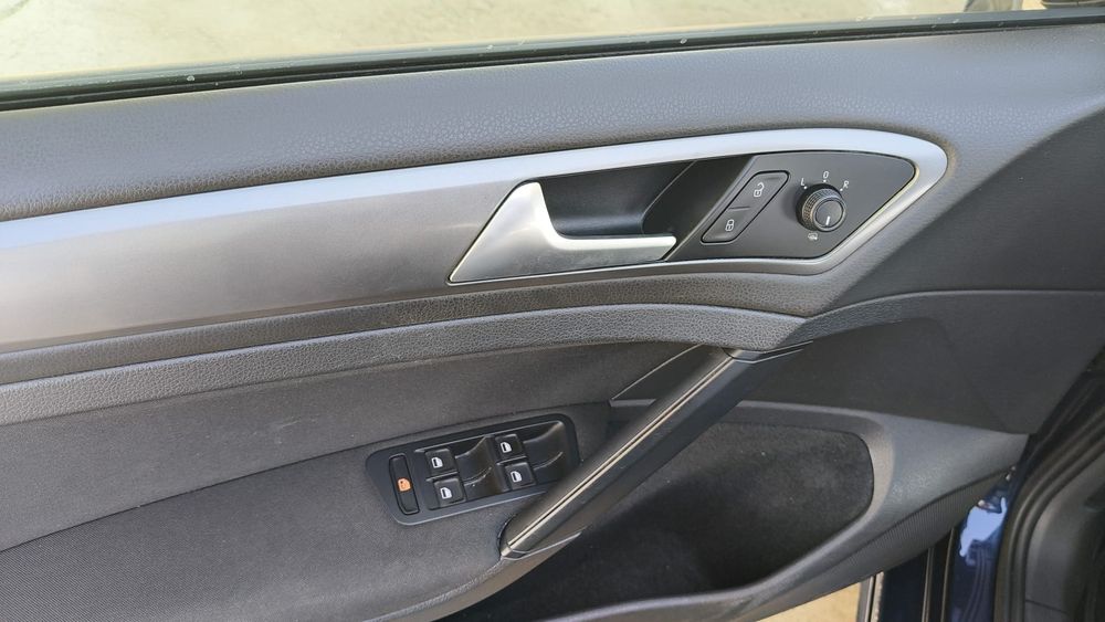 VOLKSWAGEN Golf 2013 — imagine 4