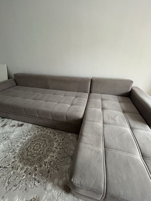 Диван угловой, БУ, в хорошем качестве