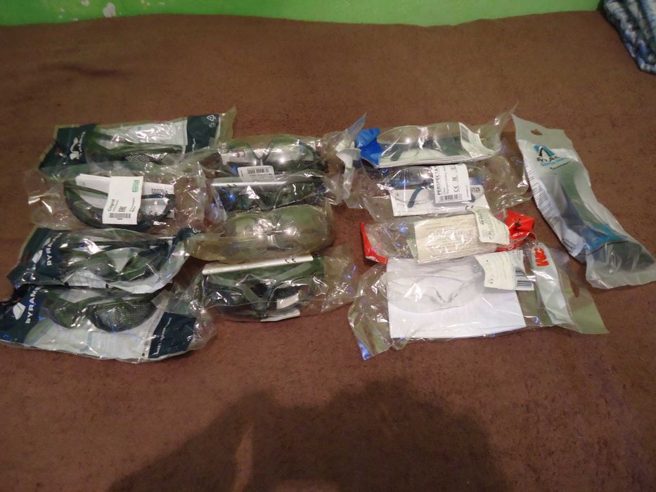 Защитные очки для применения по  Технике Безопасности цена 1500