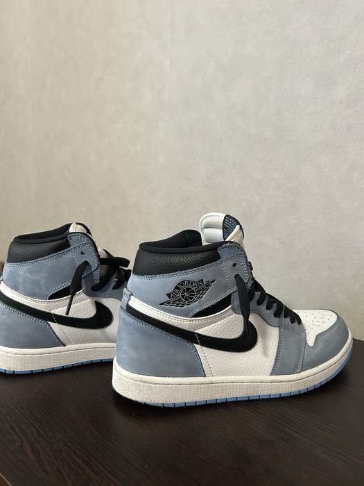 Nike Air Jordan 1 University Blue Retro High OG