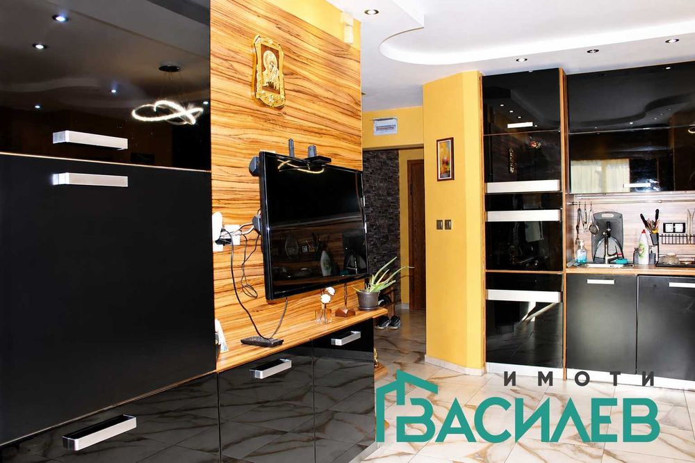 Продава 3-СТАЕН град София, Люлин 8