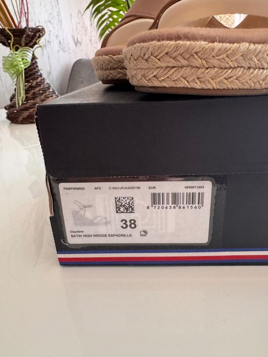 Сандали, еспадрили, на платформа Tommy Hilfiger