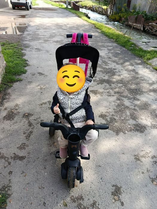 Продам складную велоколяску