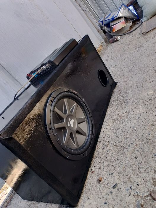 Сабвуфер  собирался для гольф 3