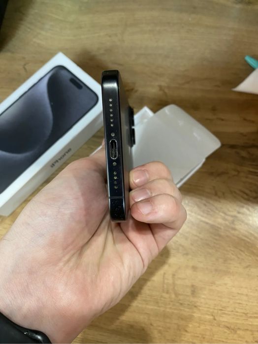 iphone 15 pro max в хорошем состоний