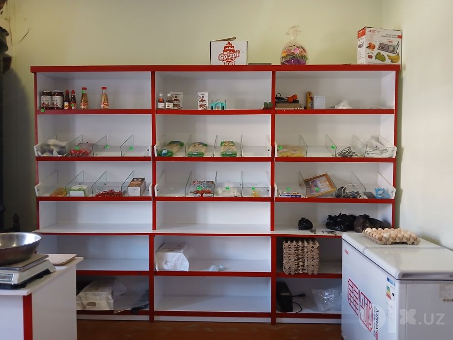 Dokon uchun mebel srochna sotiladi