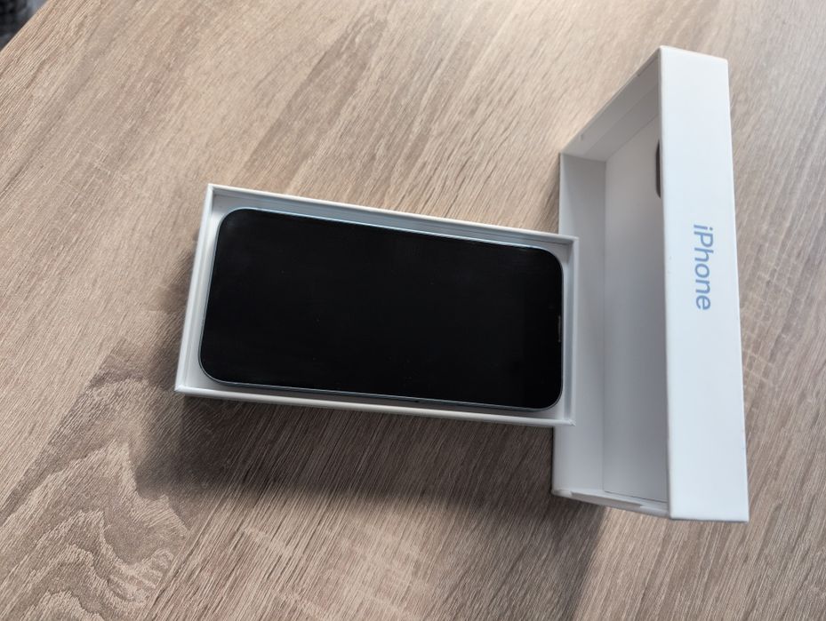 iPhone 14 spatiu 128GB