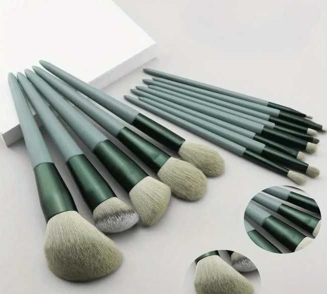 Козметични Четки комплект 13броя