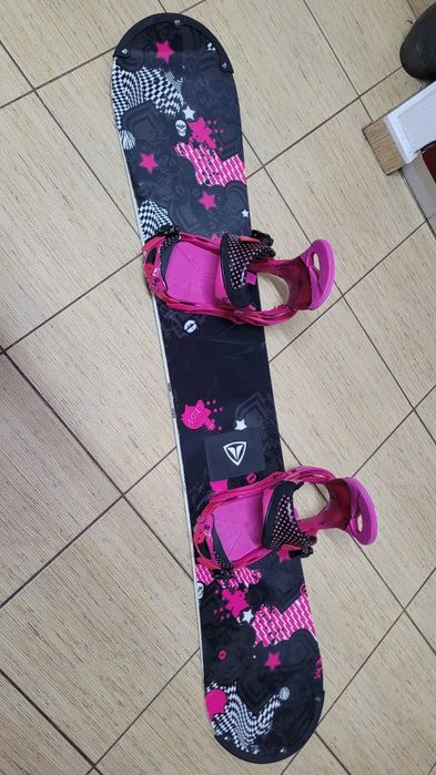 Placa snowboard NITRO 149 cu legături BURTON