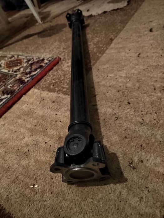 Преден кардан 330xd e91