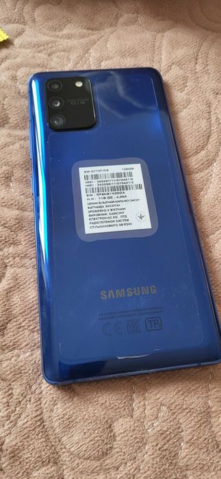 Samsung s10lite новый