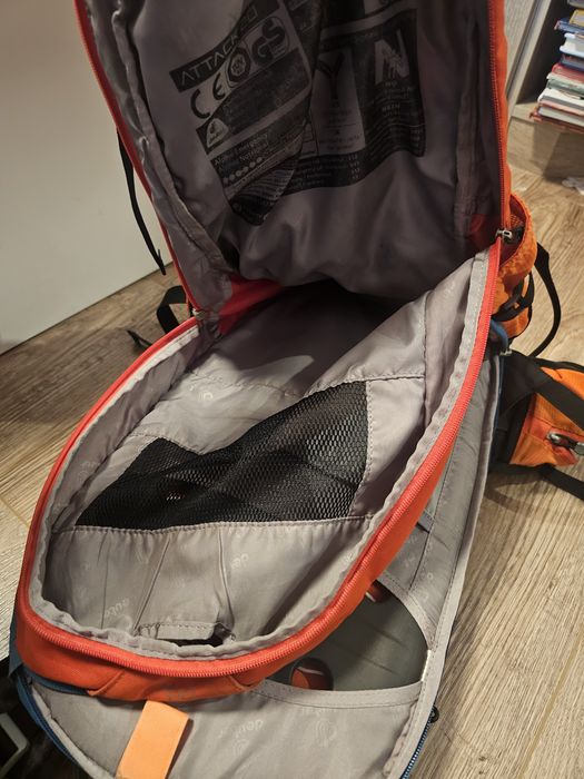 Deuter Attack 20l - раница за колело