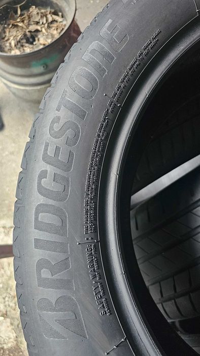 245 50 19 BRIGESTON vara
