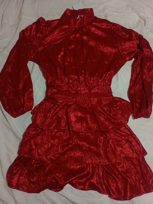 Rochie noua cu eticheta