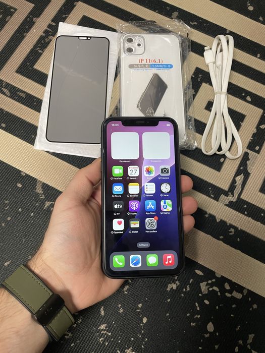 Продам телефон Айфон 11 128Gb