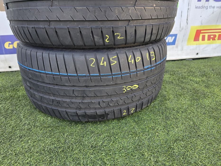 255.40.19 michelin 3 buc
