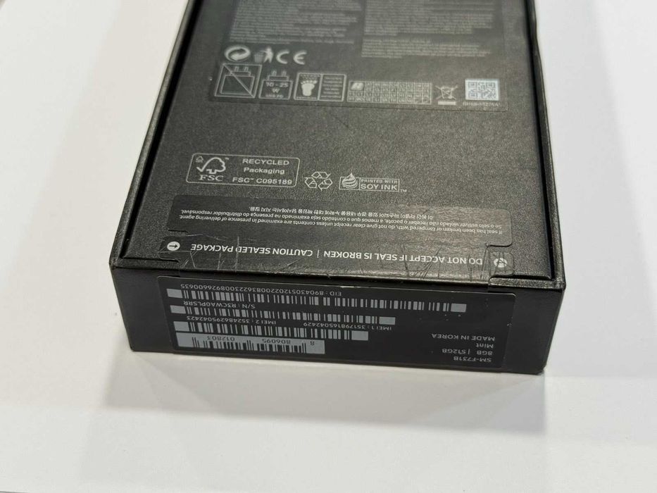 Samsung Galaxy Z Flip 5 – 8GB RAM / 512GB | ЧИСТО НОВ |