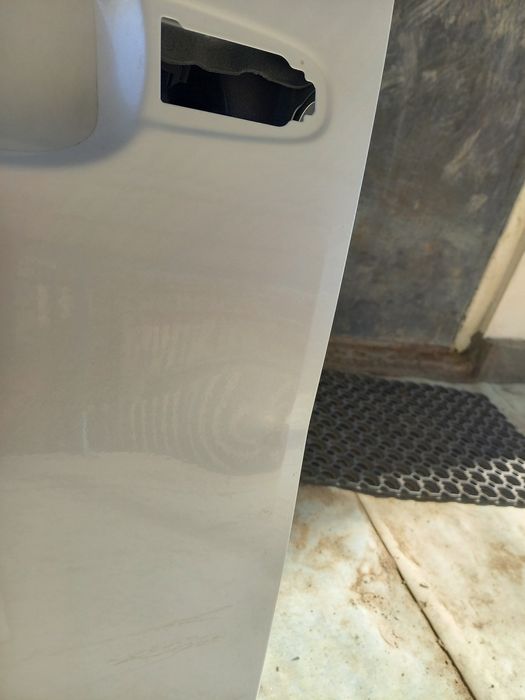 Передняя левая дверь от Corolla 2023.