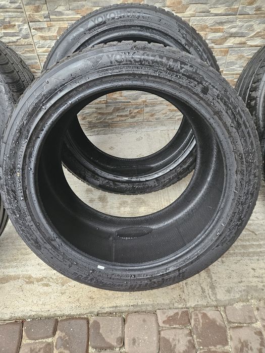 Anvelope (245/45 R19; 225/50 R17; 225/40 R18; 275/40 R20; 315/35 R20.