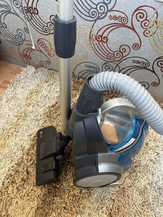 Продается Пылесос самсунг